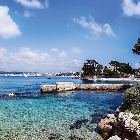 On Cap D'antibes Antibes